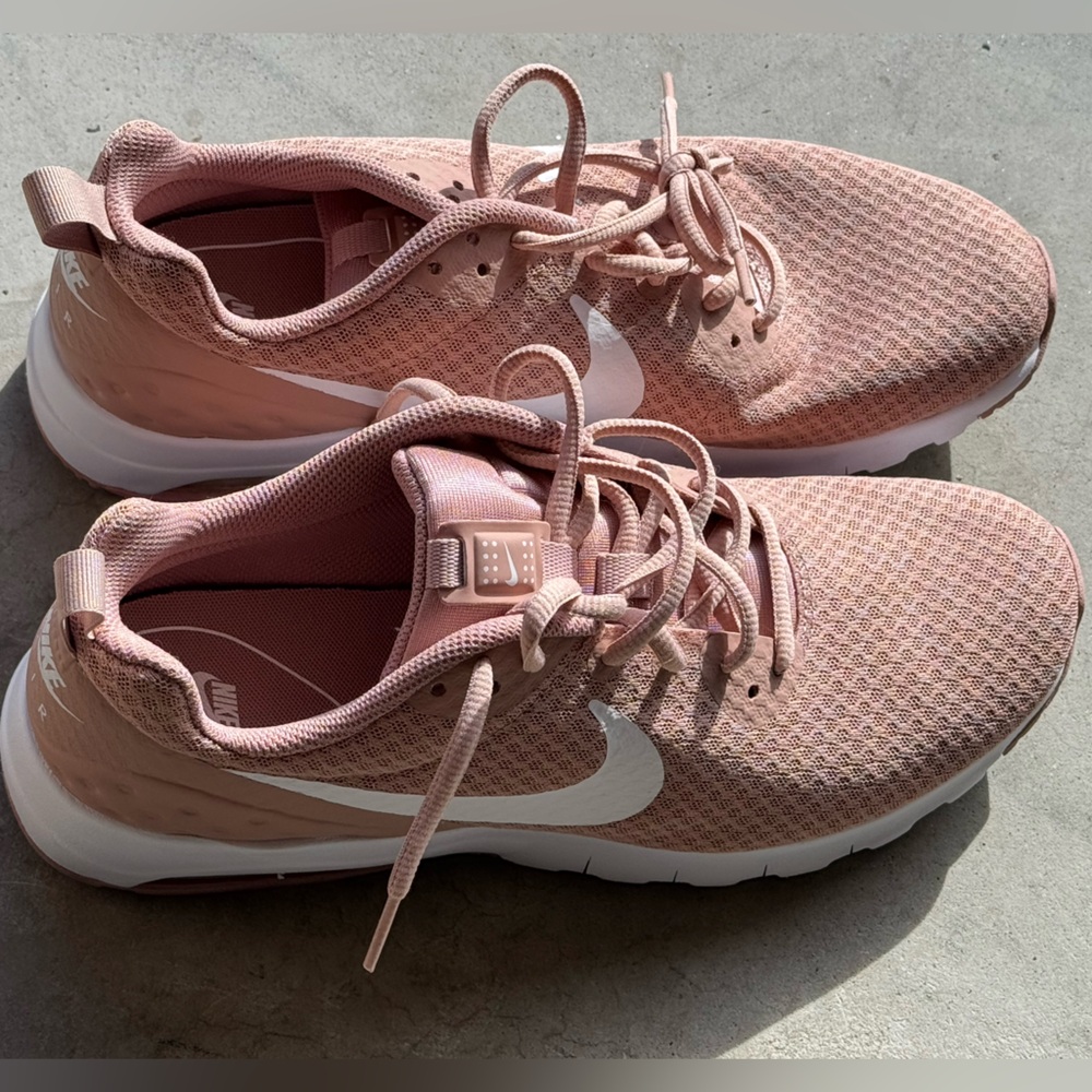 DUSTY ROSE PINK!! BRAND NEW!! NIKE AIR!!